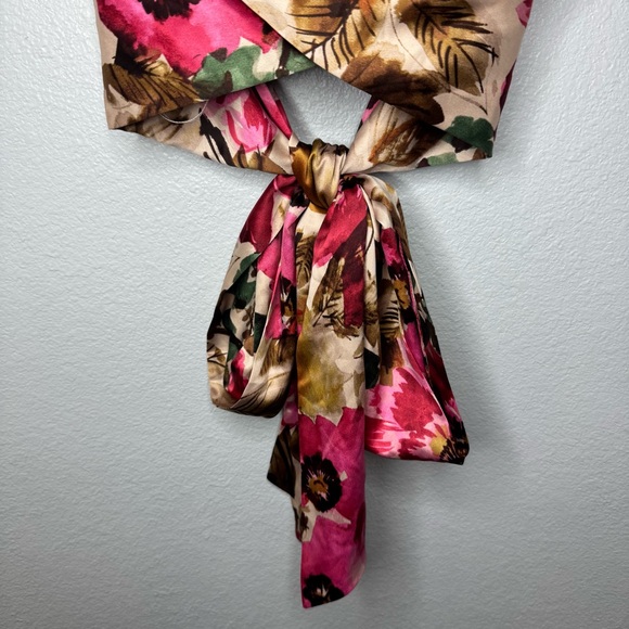 Floral Puff Sleeve Tie-Back Top - Picture 16 of 16